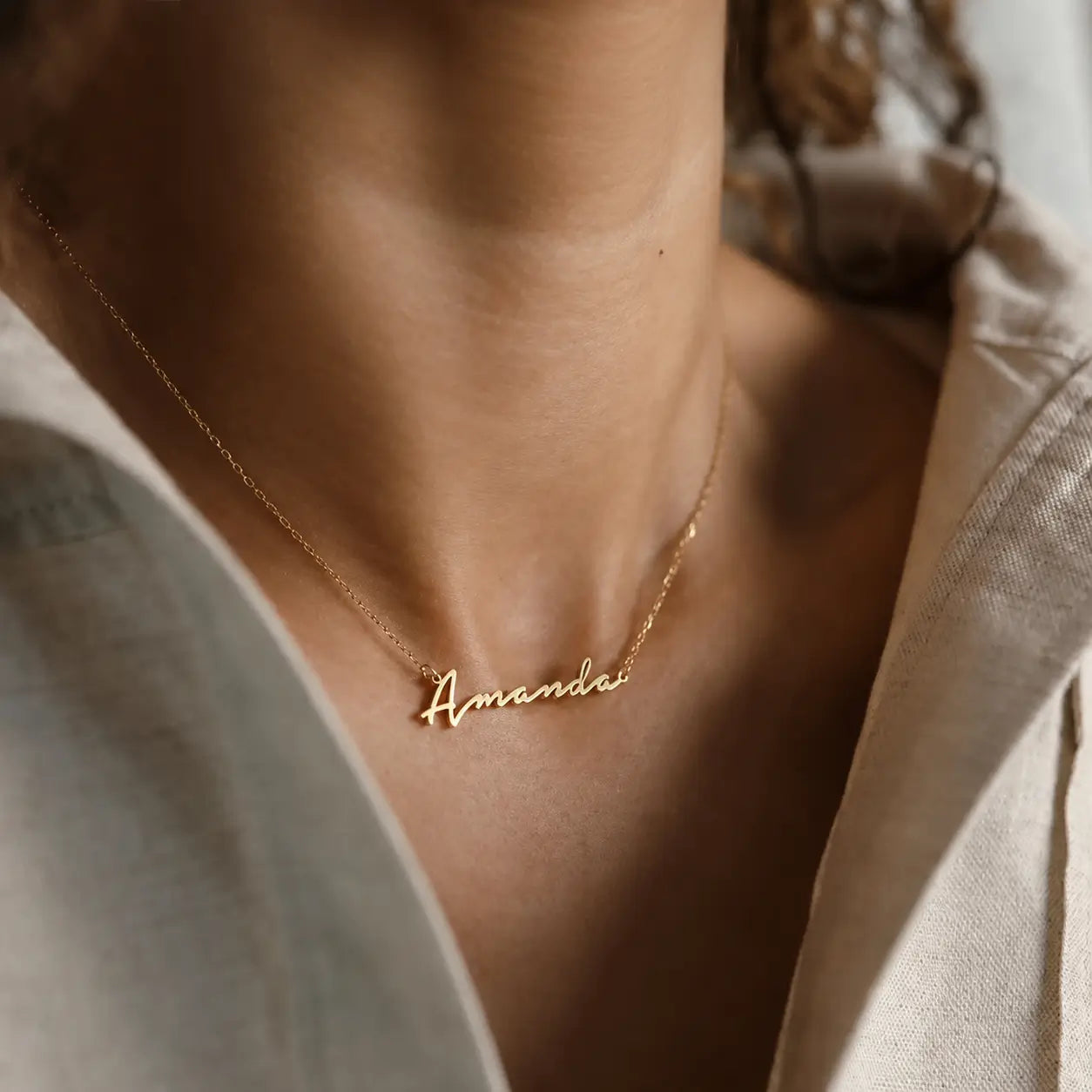 Amanda - Personalized Script Name Necklace