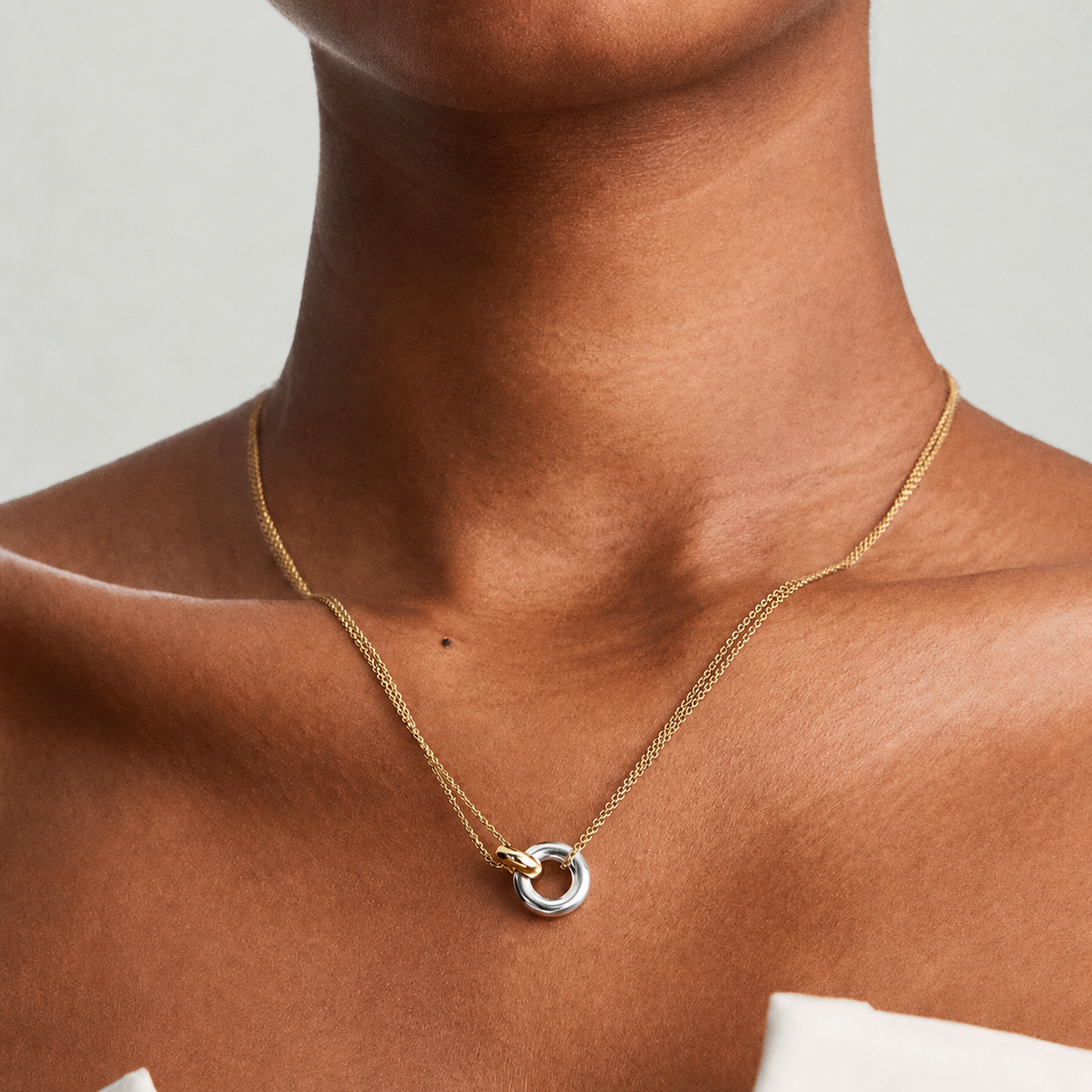 Interlocking Circle Necklace-Necklaces-Aureza
