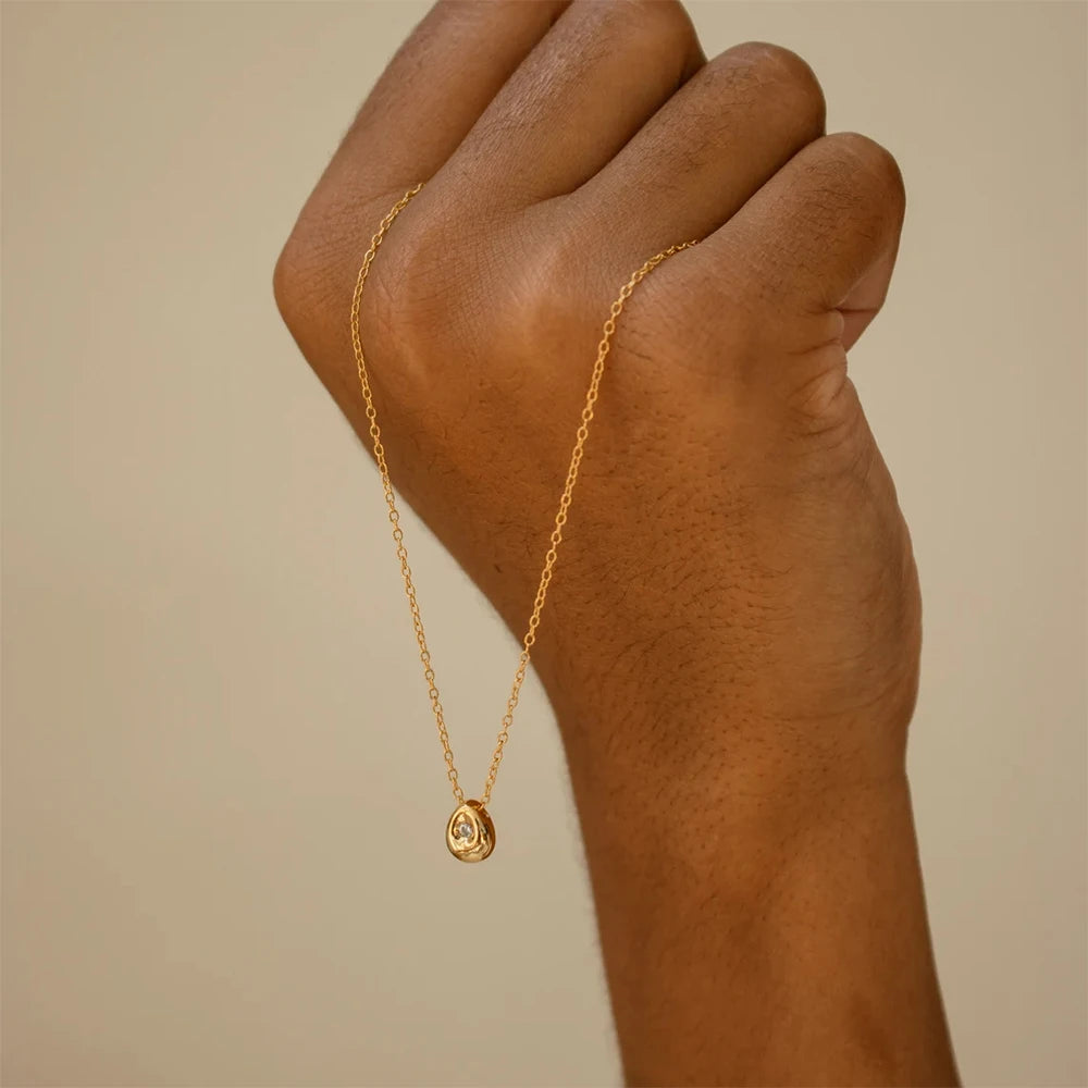Minimalist Teardrop Pendant Necklace-Necklaces-Aureza