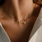 Collar con nombre personalizado en estilo cursiva